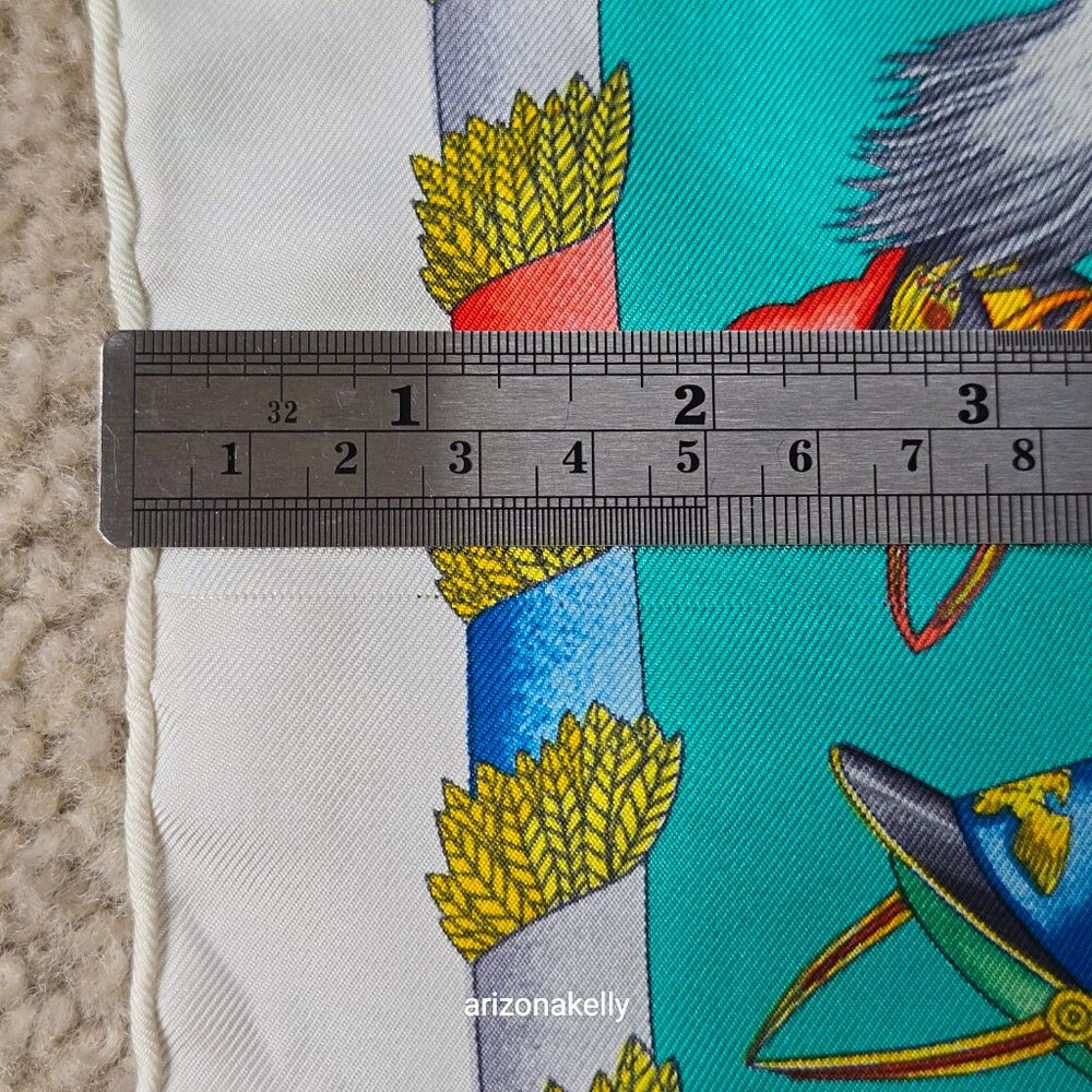 HERMÈS L'Armee Imperiale Russe de 1816 a 1916 Silk Scarf Hand Rolled Twill - Picture 12 of 16